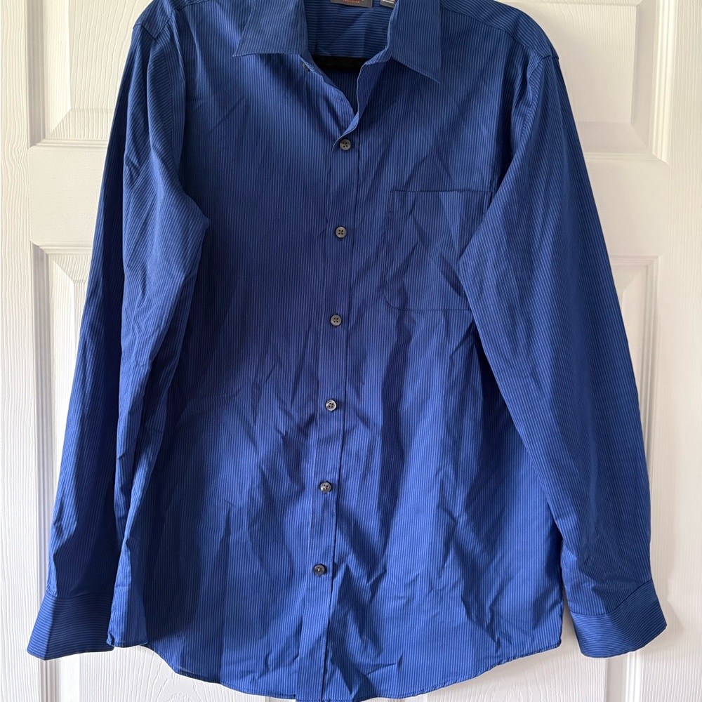 Van Heusen Traveler Navy Striped Shirt